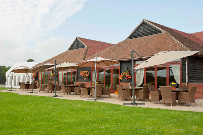 Alexander Rose demonstrates its commitment to contract