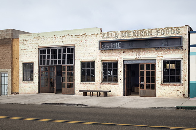 Paul Basile opens San Diego gallery