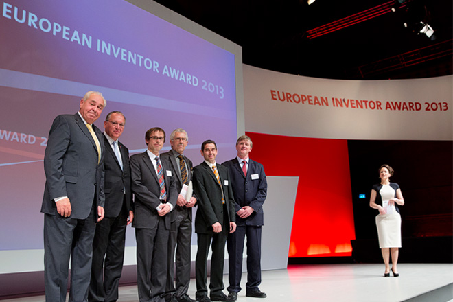 Blum wins prestigious award for soft-close system
