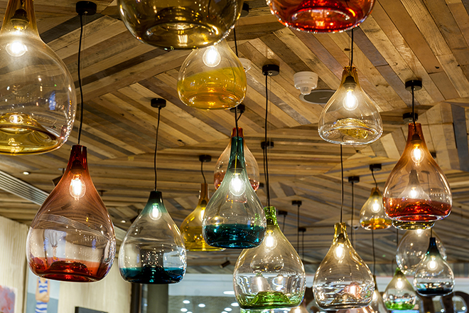 Bright Goods LED filament lamps rule the roost at Nando’s