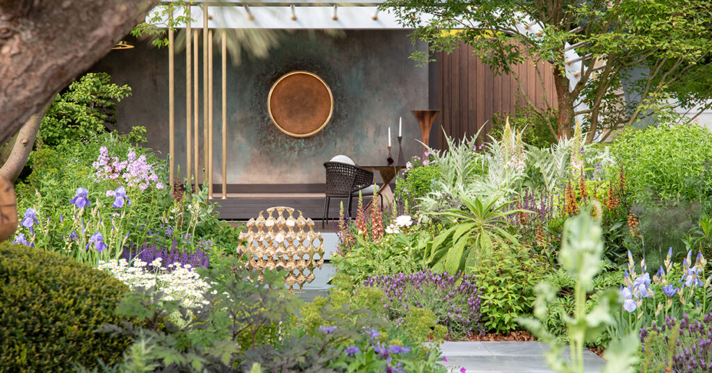 Kasvaa lights up Chelsea Flower Show