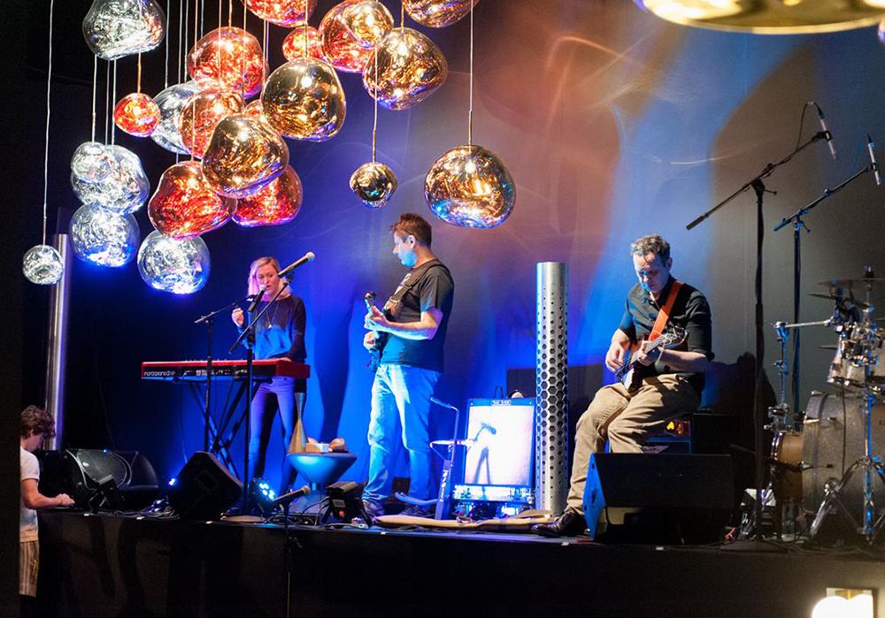 Record numbers at designjunction edit Milan