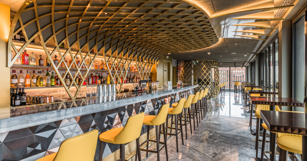 New skybar completes Dexter Moren Associates’ Aldgate hotel project