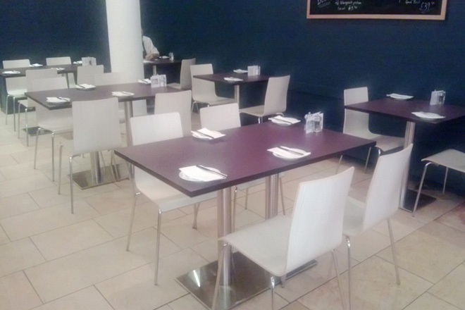 Mussel Inn specifies DSB Furniture for Glasgow and Edinburgh venues