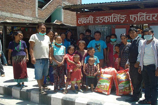 GoodWeave delivers vital aid to Nepal’s weaving community and appeals for funds