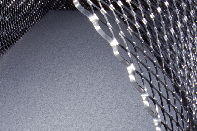 Renolit’s Babyon: discreetly abstract