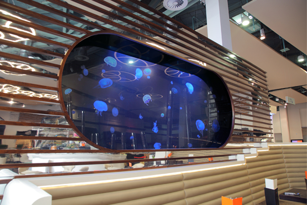 Underwater luxury with Aquarium Architecture