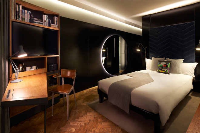 Fameed Khalique – an eye for the exceptional