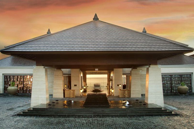 The Ritz-Carlton opens luxury cliff-top hotel in Bali