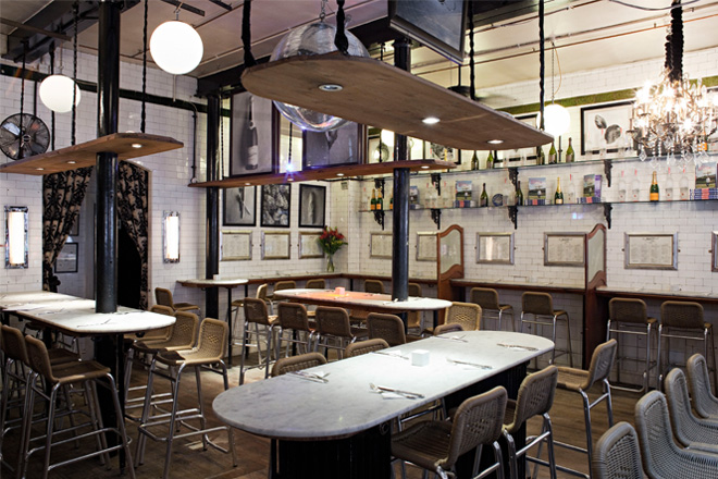 Randall & Aubin’s Champagne & Seafood Bar to open