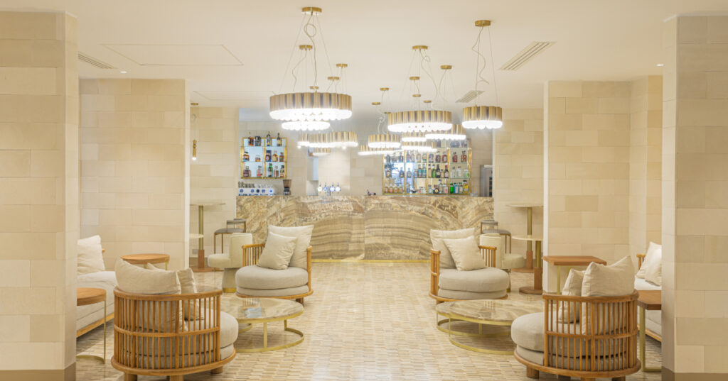 Radisson debuts in Reunion Island with the opening of Radisson Hotel Saint Denis