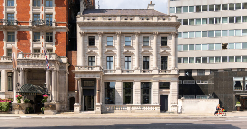 Pavilion Club, Knightsbridge