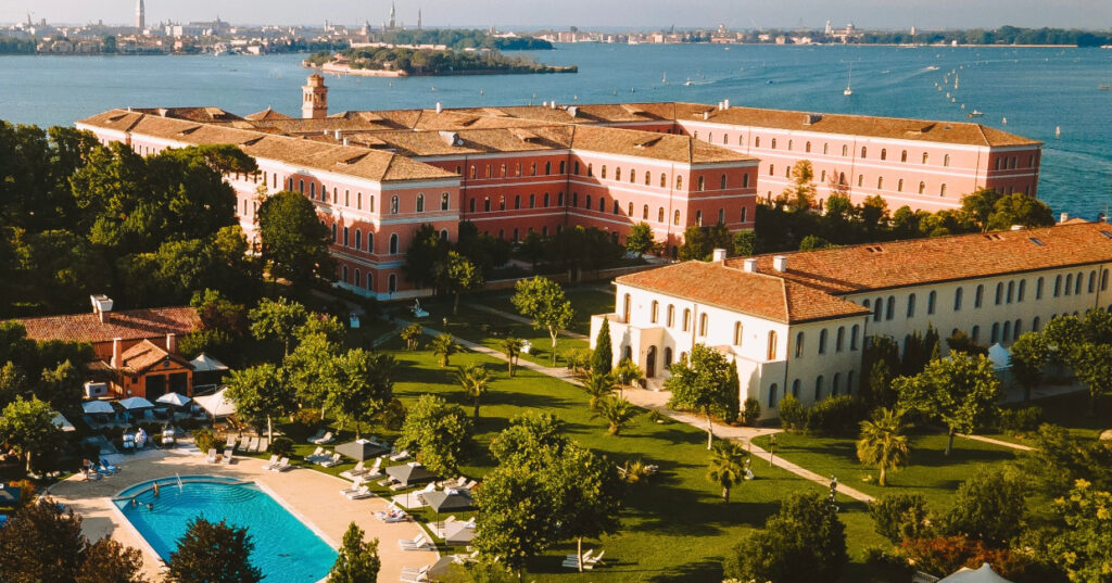 Mandarin Oriental to manage San Clemente Palace Hotel, Venice