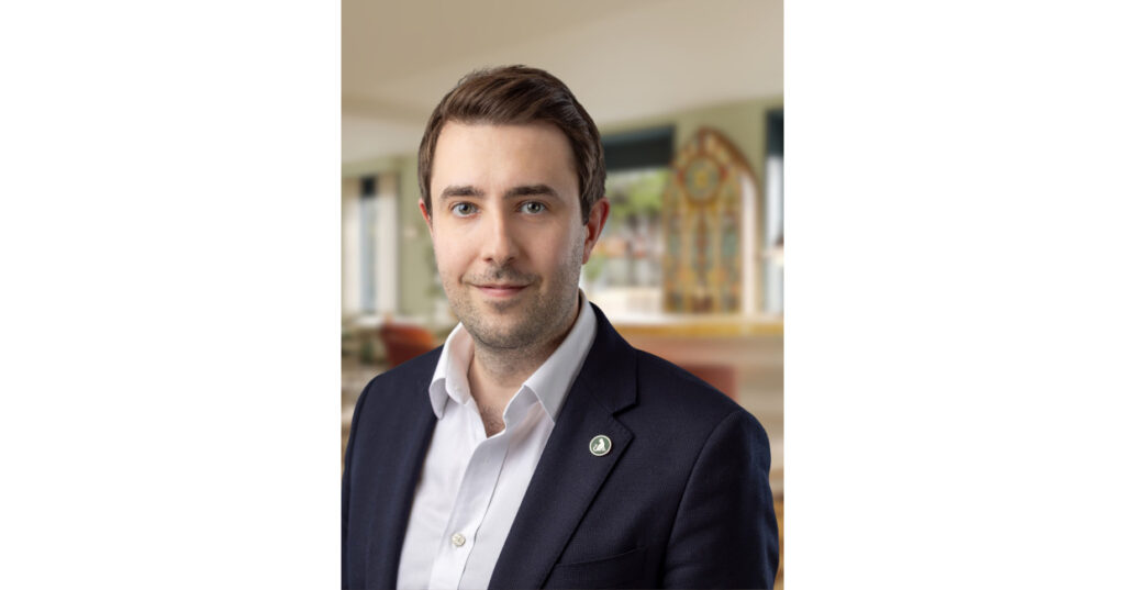 The Derby London City appoints GM