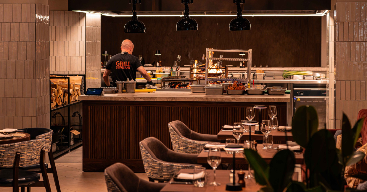 Thorpe Park Hotel and Spa opens FYR Grill